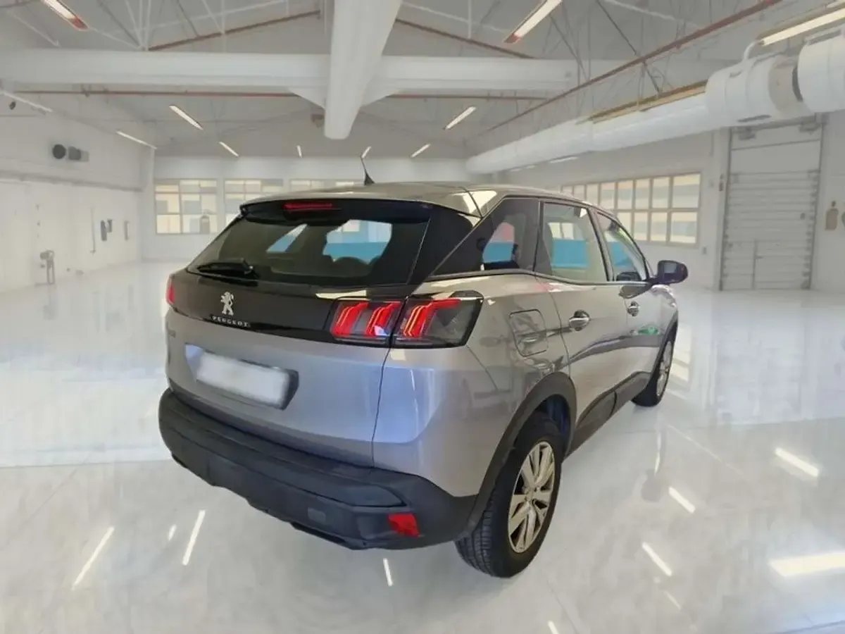 Usata Peugeot 3008 Active 131 CV (96 kW) 2021 Grigio SUV