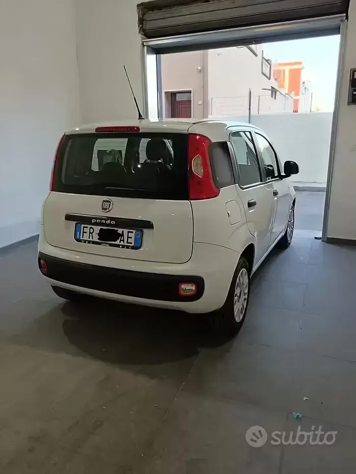 Usata Fiat Panda Lounge 95 CV (69 kW) 2018 Bianco Utilitaria