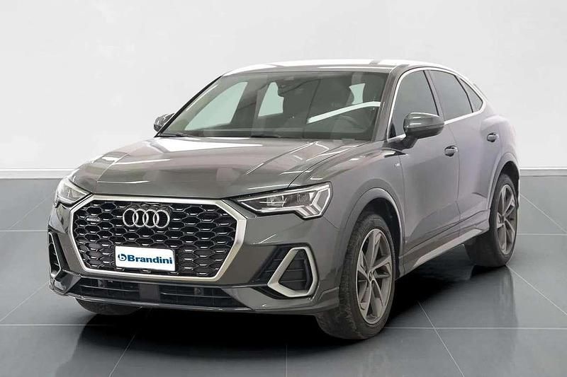 Daytonagrau metallic Usata 2021 Audi Q3 Sportback SUV | 36.333 € (Ottimo prezzo) - Immagine 1/4