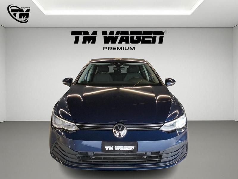Usata VW Golf VIII Life 110 CV (80 kW) 2021 Blu Berlina