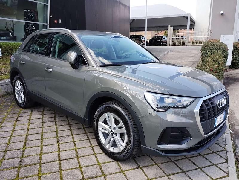 Usata Audi Q3 Business 150 CV (110 kW) 2021 Grigio SUV