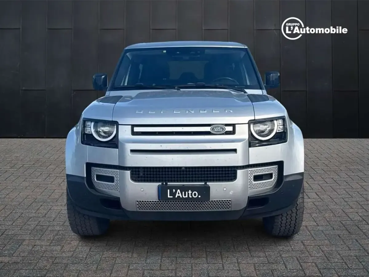 Usata Land Rover Defender SE 249 CV (183 kW) 2021 Grigio SUV