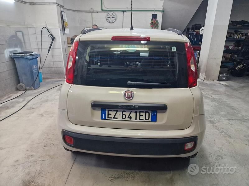 Usata Fiat Panda 69 CV (50 kW) 2015 Beige Utilitaria