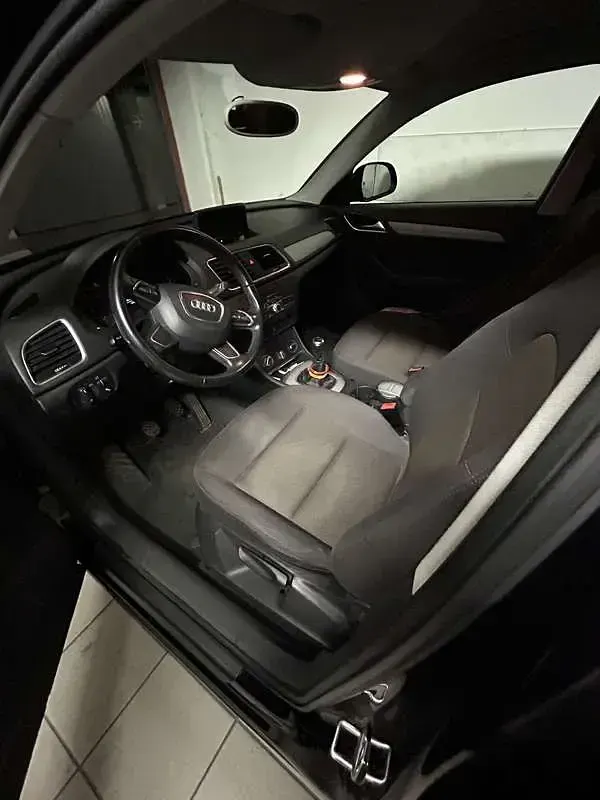 Usata Audi Q3 Business 140 CV (102 kW) 2014 Nero SUV
