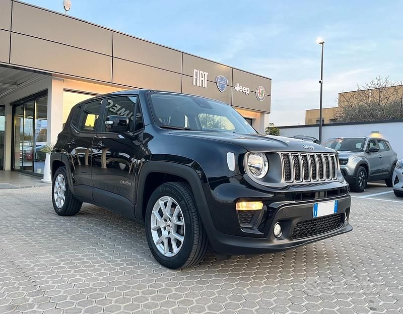 Usata Jeep Renegade Limited 131 CV (96 kW) 2023 Nero SUV