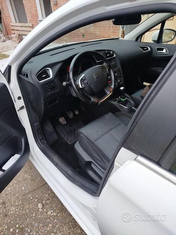 Usata Citroën C4 92 CV (67 kW) 2014 Bianco Berlina