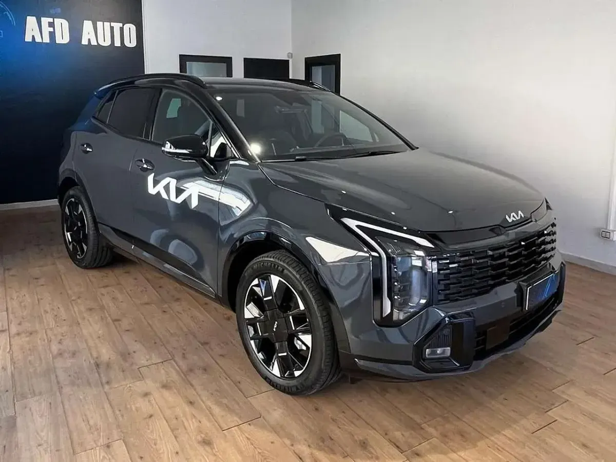 Nuova Kia Sportage GT-Line 179 CV (131 kW) 2026 Penta metal SUV