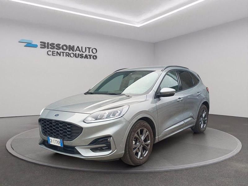 Usata Ford Kuga ST-Line 150 CV (110 kW) 2023 Argento SUV