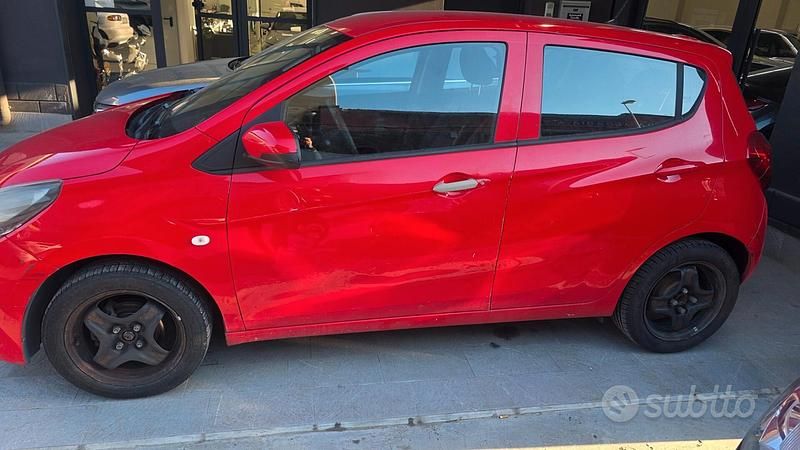 Usata Opel Karl 75 CV (55 kW) 2015 Rosso Utilitaria