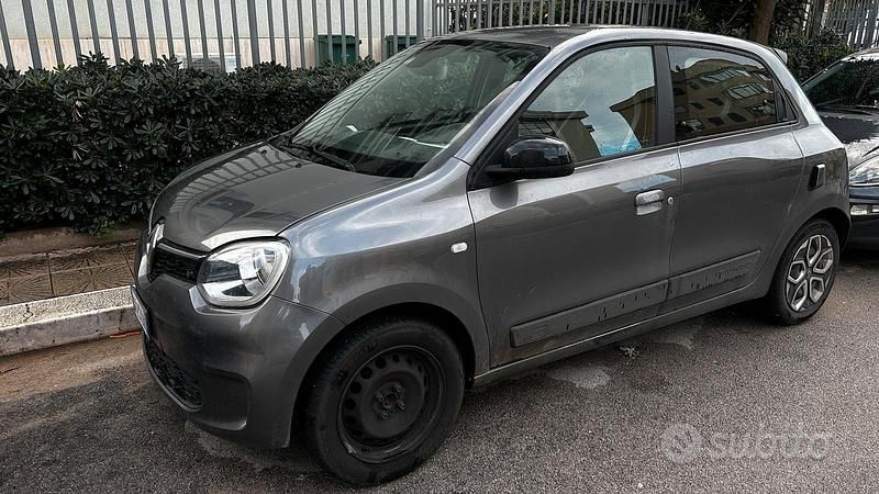 Usata Renault Twingo 2023 Grigio Utilitaria