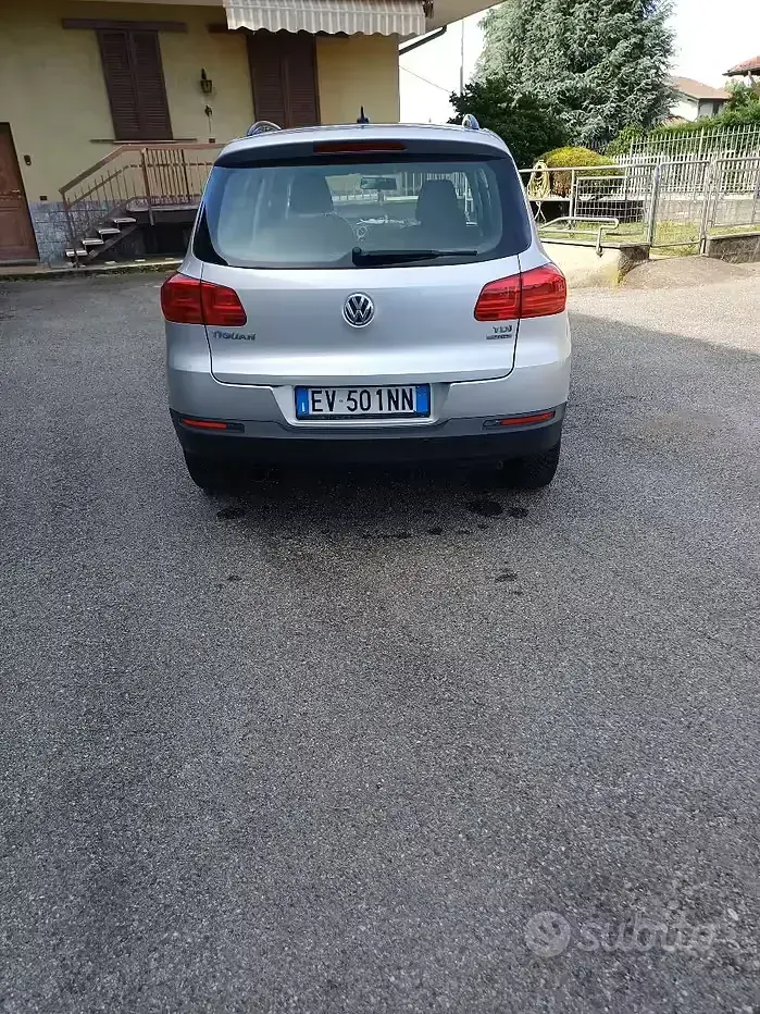 Usata VW Tiguan 110 CV (80 kW) 2014 Grigio SUV