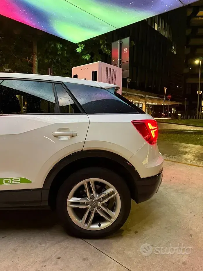 Usata Audi Q2 150 CV (110 kW) 2019 Bianco SUV