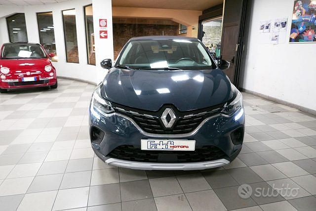 Usata Renault Captur Zen 101 CV (74 kW) 2020 Blu SUV