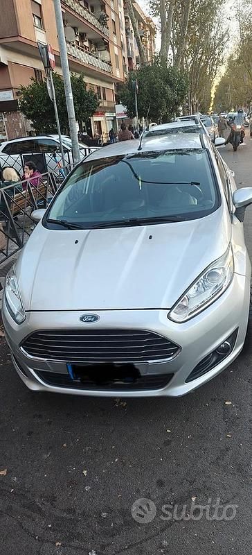 Usata Ford Fiesta Titanium 2017 Grigio Berlina