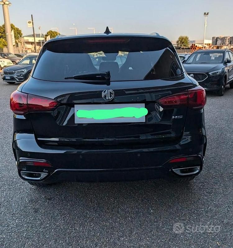 Usata MG HS Luxury 162 CV (119 kW) 2024 Nero SUV