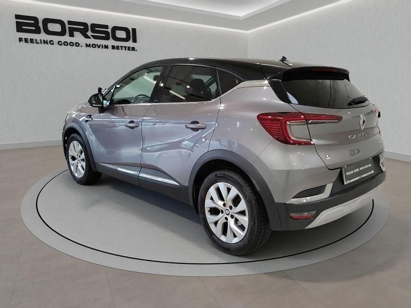 Usata Renault Captur Intens 94 CV (69 kW) 2021 Bic. antracite tetto nero SUV