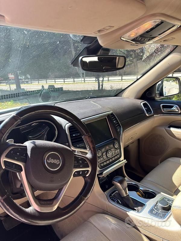 Usata Jeep Cherokee 241 CV (177 kW) 2018 Bianco SUV