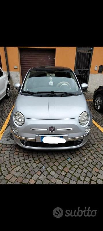 Usata Fiat 500 Lounge 69 CV (50 kW) 2008 Argento Utilitaria