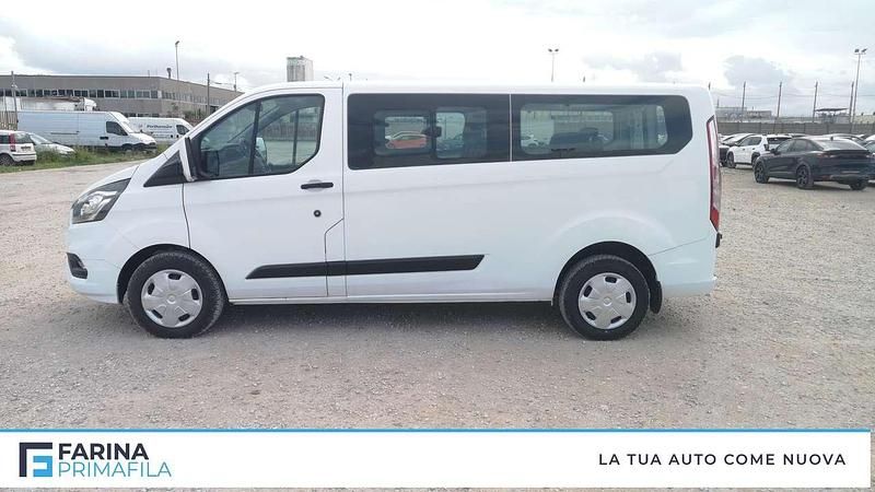 Usata Ford Transit Custom Trend 131 CV (96 kW) 2022 Bianco Station wagon