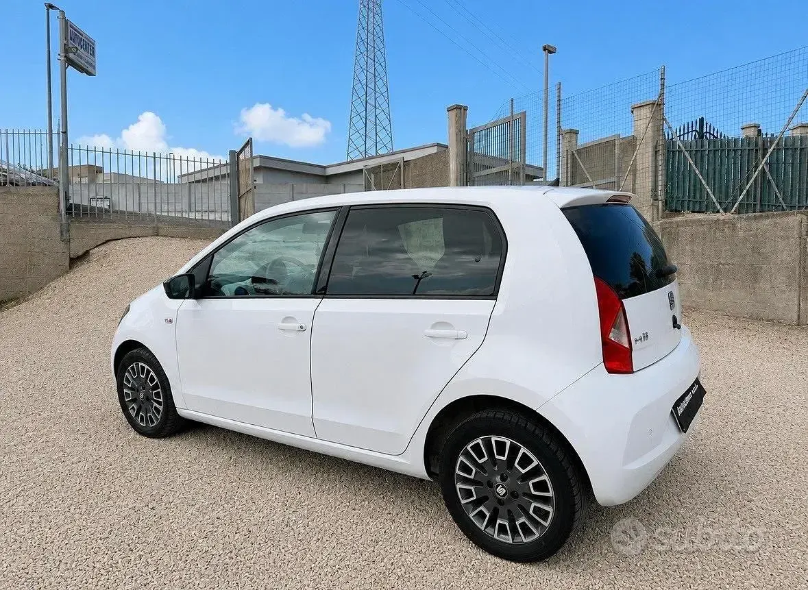 Usata Seat Mii Chic 68 CV (50 kW) 2019 Bianco Utilitaria