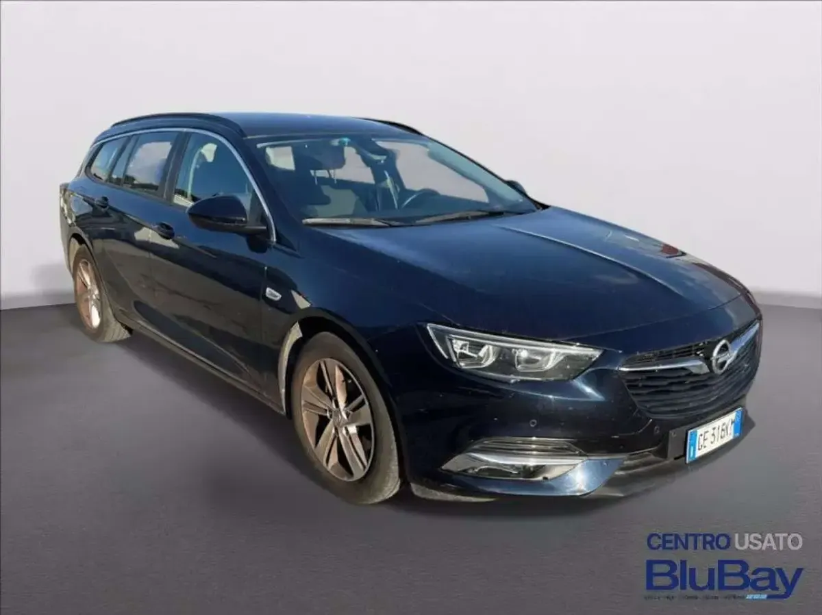 Usata Opel Insignia Innovation 136 CV (100 kW) 2021 Grigio Station wagon
