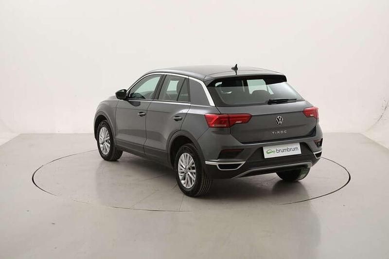 Usata VW T-Roc Business 150 CV (110 kW) 2021 Grigio SUV