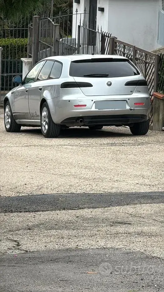 Usata Alfa Romeo 159 150 CV (110 kW) 2008 Grigio Station wagon
