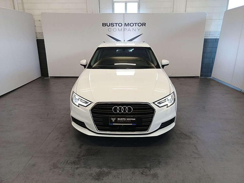 Usata Audi A3 Sportback Admired 150 CV (110 kW) 2019 Bianco Utilitaria