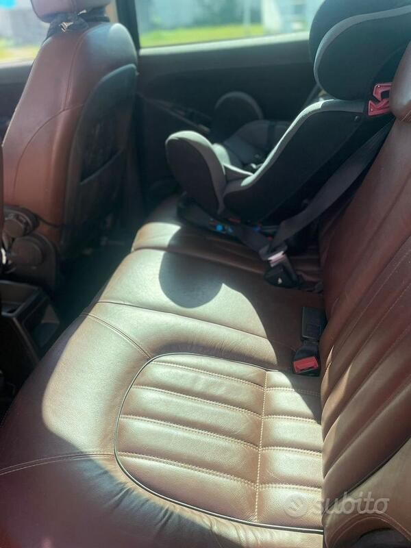 Usata Lancia Musa 90 CV (66 kW) 2011 Nero Monovolume