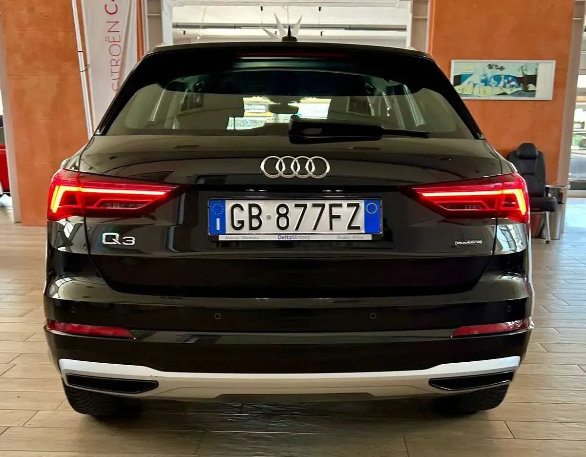 Usata Audi Q3 Advanced 150 CV (110 kW) 2020 Nero SUV