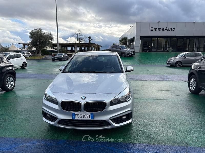 Usata BMW 216 Active Tourer Sport Line 116 CV (85 kW) 2016 Argento Monovolume