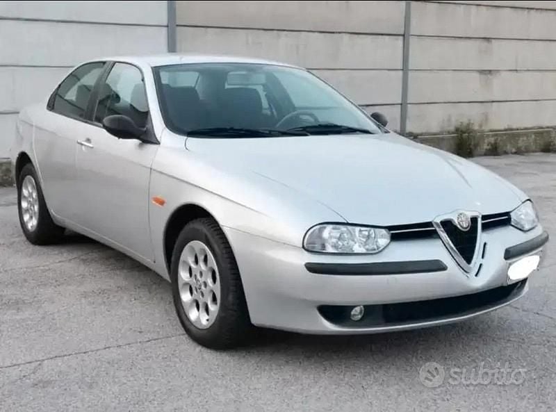 Grigio Usata 1997 Alfa Romeo 156 Tre volumi | 3500 € (Buon prezzo) - Immagine 1/4
