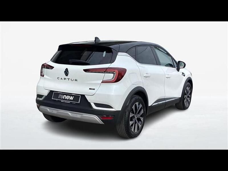 Usata Renault Captur Techno 145 CV (106 kW) 2023 Bianco SUV