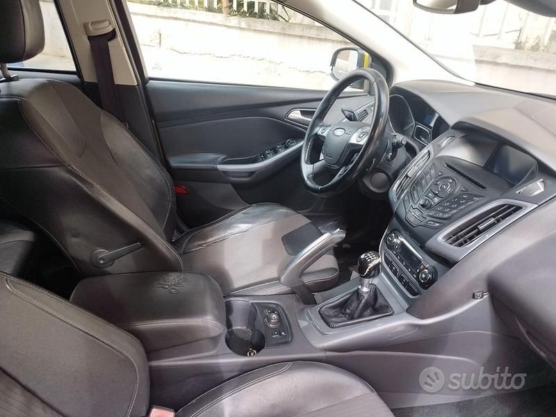Usata Ford Focus 115 CV (84 kW) 2011 Berlina