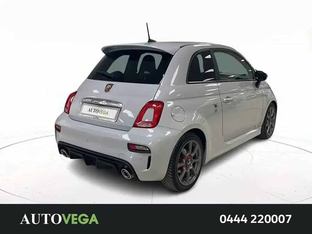 Usata Abarth 595 145 CV (106 kW) 2021 Vari colori / pastello Utilitaria