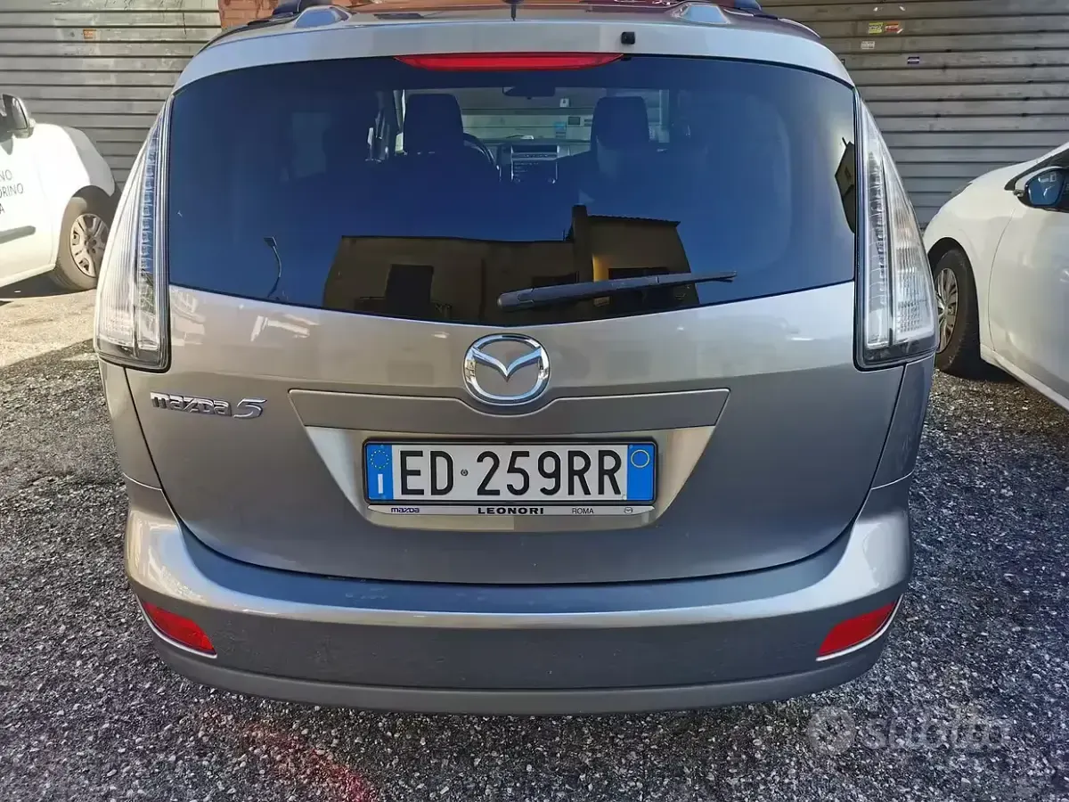Usata Mazda 5 Style 110 CV (80 kW) 2010 Grigio Monovolume