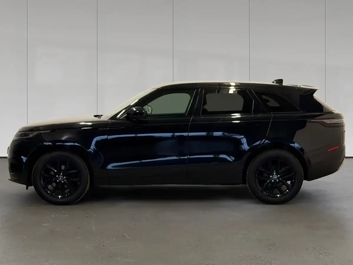 Używany Land Rover Range Rover Velar S 204 KM (150 kW) 2025 Czarny SUV