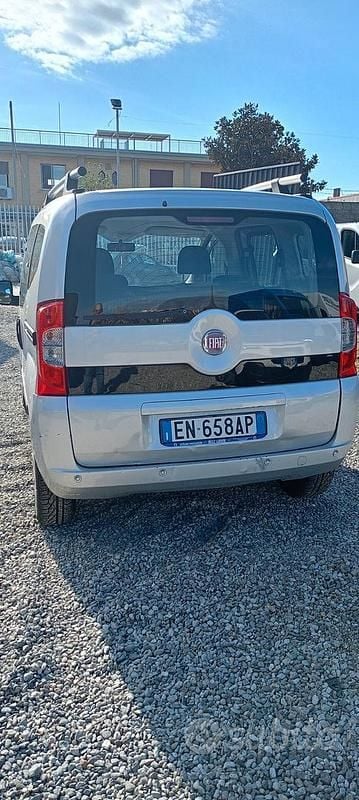 Usata Fiat Fiorino 75 CV (55 kW) 2012 Grigio Monovolume
