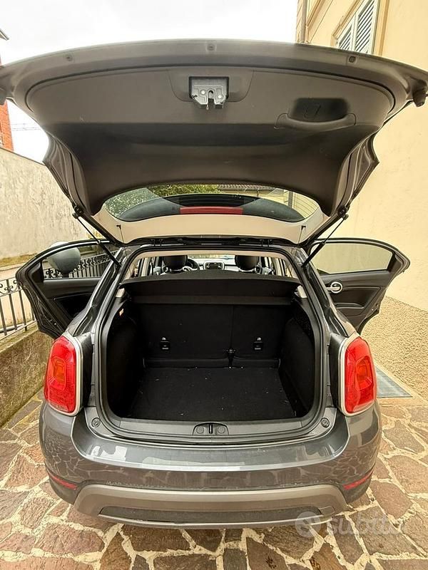 Usata Fiat 500X 95 CV (69 kW) 2016 Grigio SUV