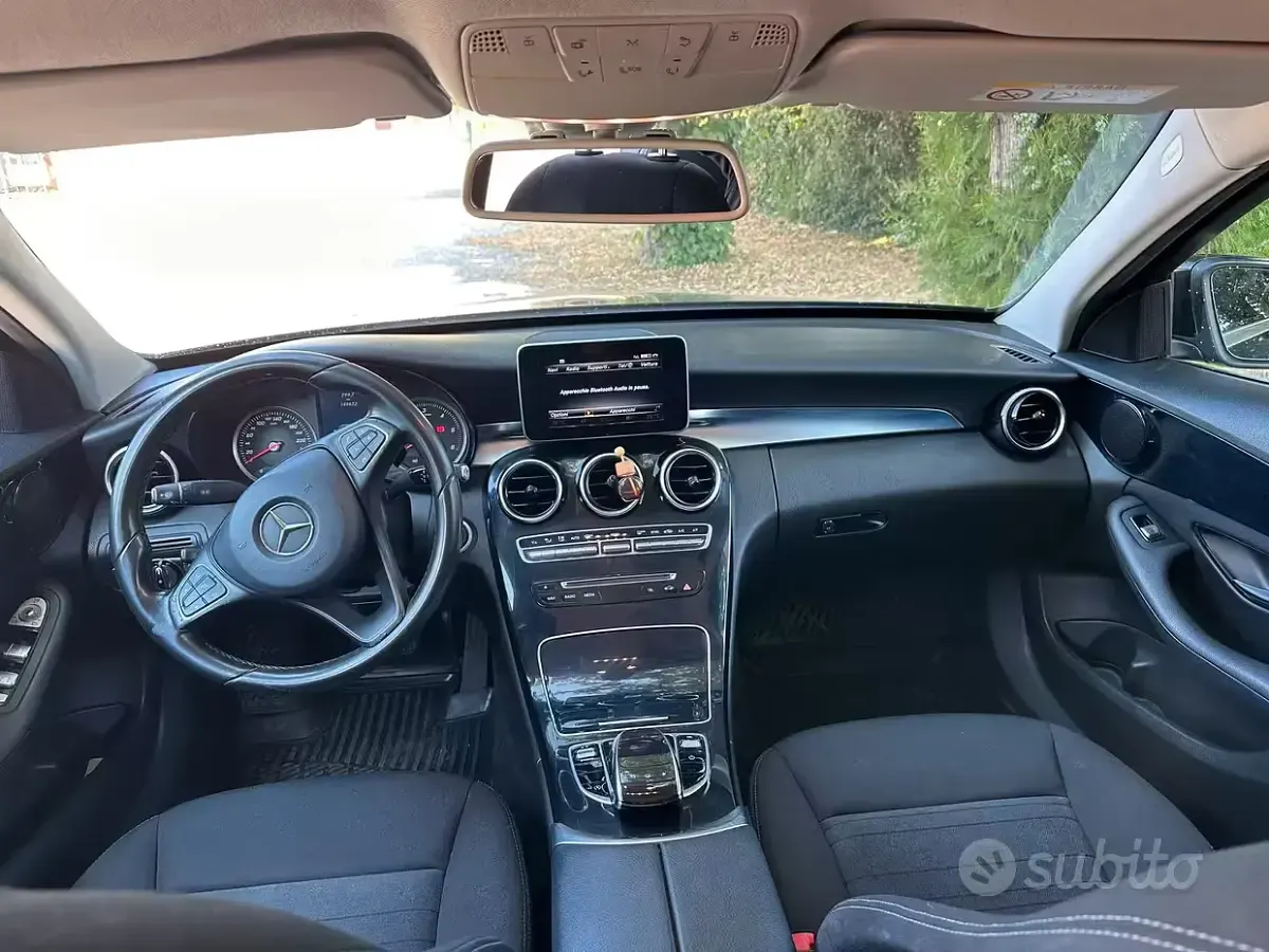 Usata Mercedes C180 Premium Plus 116 CV (85 kW) 2016 Nero Berlina