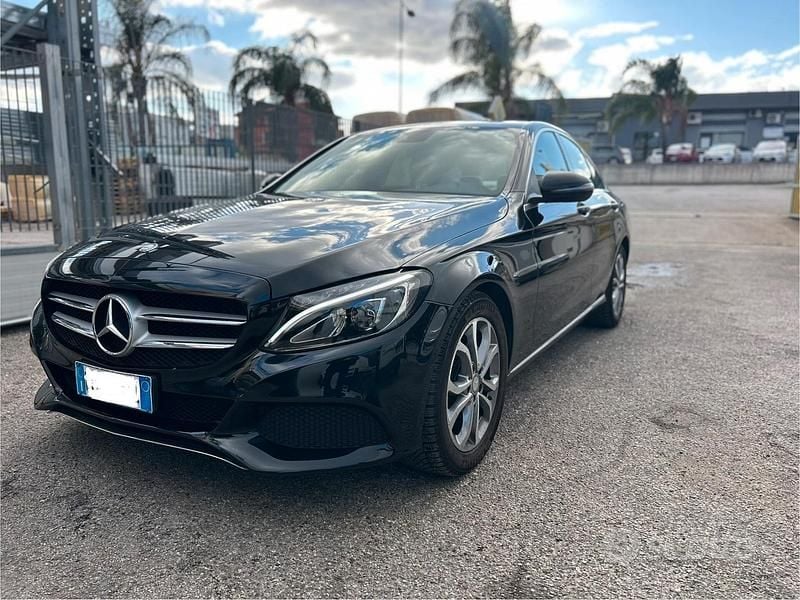 Nero Usata 2016 Mercedes C220 Premium Tre volumi | 8999 € (Super prezzo) - Immagine 1/4
