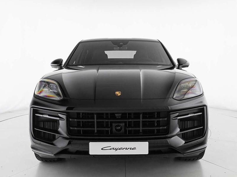 Nuova Porsche Cayenne Coupe 475 CV (349 kW) 2025 Nero cromite metallizzato Coupé