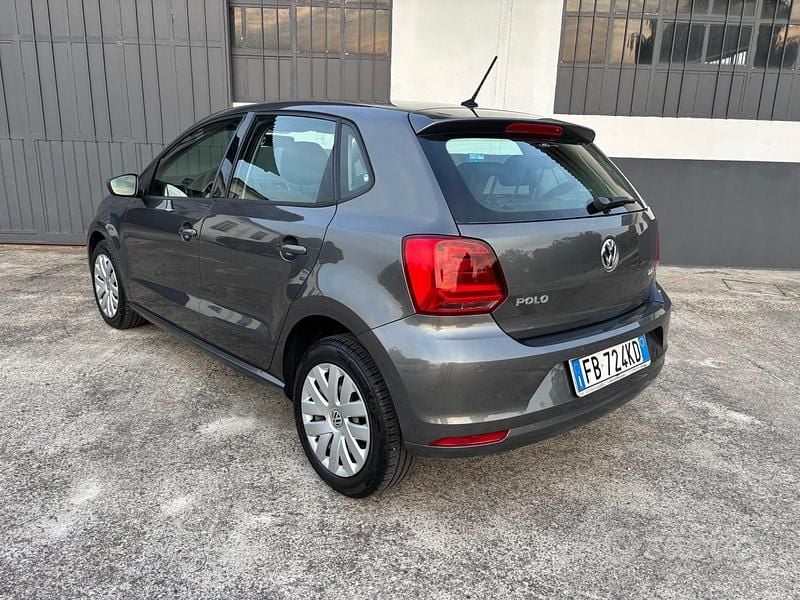 Usata VW Polo 75 CV (55 kW) 2015 Grigio Berlina