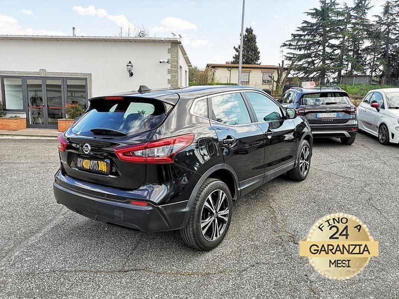 Usata Nissan Qashqai Tekna+ 116 CV (85 kW) 2018 Nero SUV