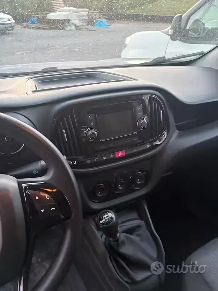 Occasion Fiat Doblò 105 ch (77 kW) 2020 Bleue Monospace