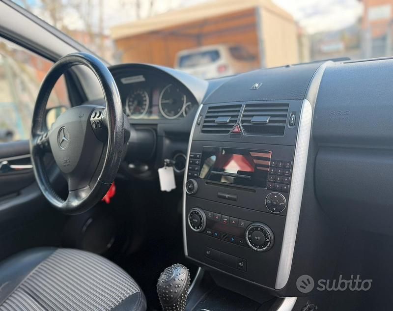Usata Mercedes A180 2007 Blu Berlina