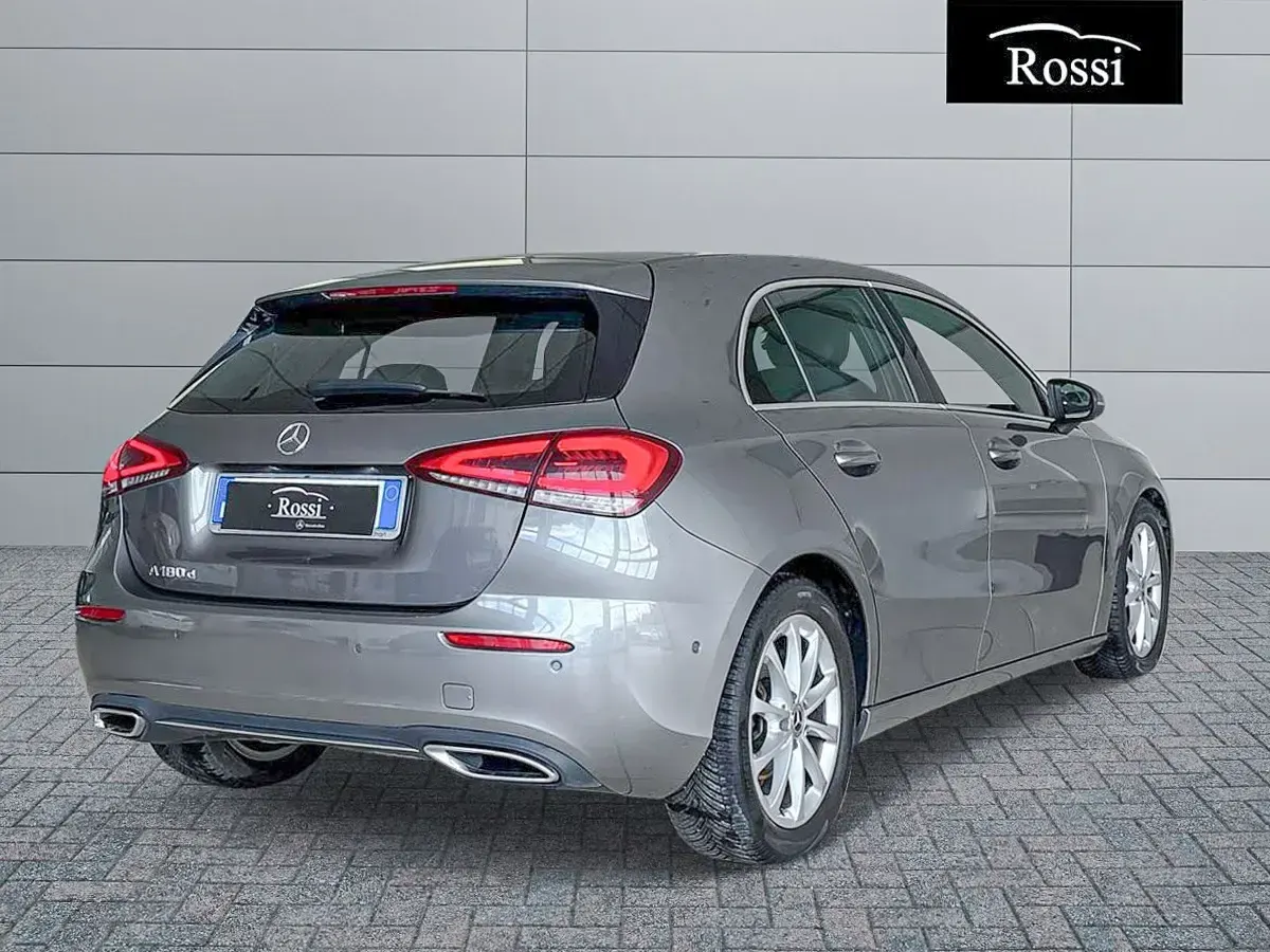 Usata Mercedes A180 116 CV (85 kW) 2021