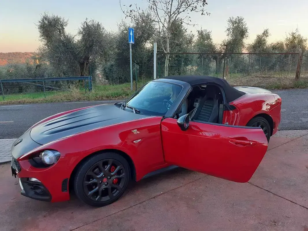Usata Abarth 124 Spider 170 CV (125 kW) 2019 Rosso Cabrio
