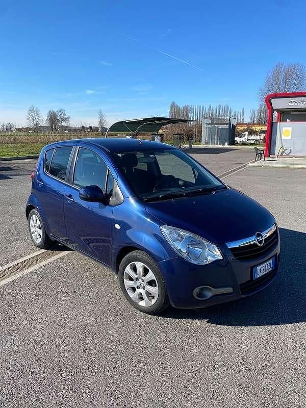 Usata Opel Agila Enjoy 86 CV (63 kW) 2009 Blu/azzurro Utilitaria