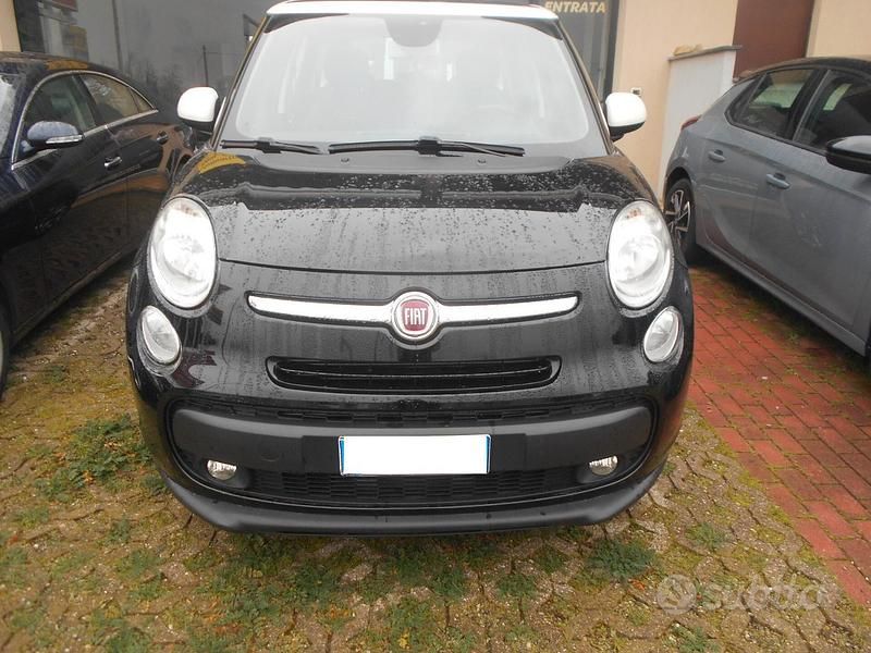 Usata Fiat 500L Lounge 119 CV (87 kW) 2016 Nero Monovolume